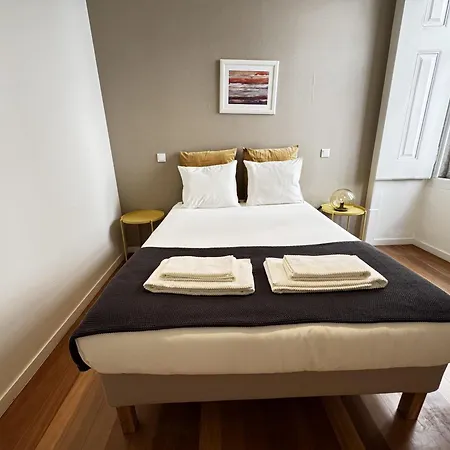 Lux Old Town Lodge